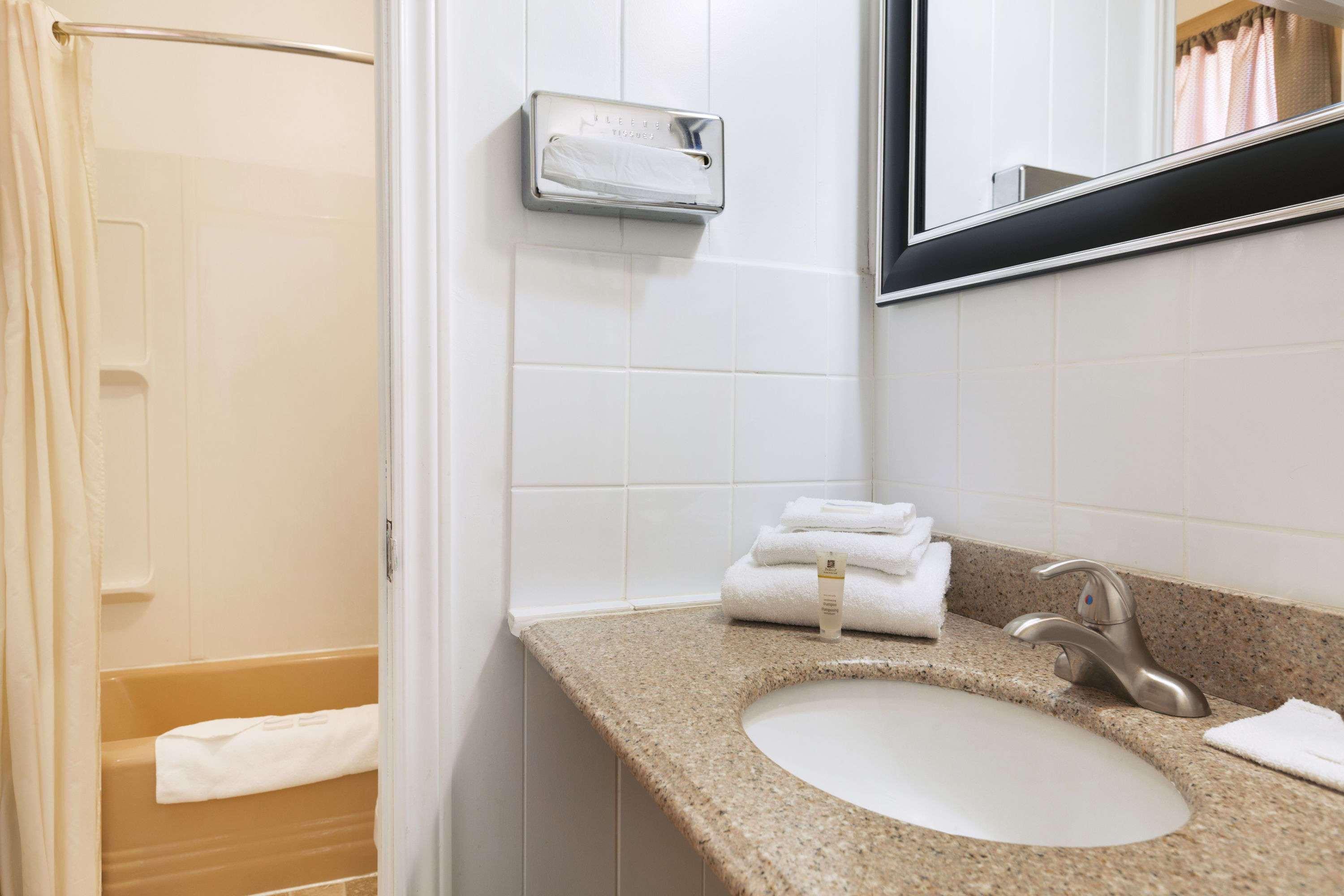 Travel Inn Cochrane Eksteriør billede