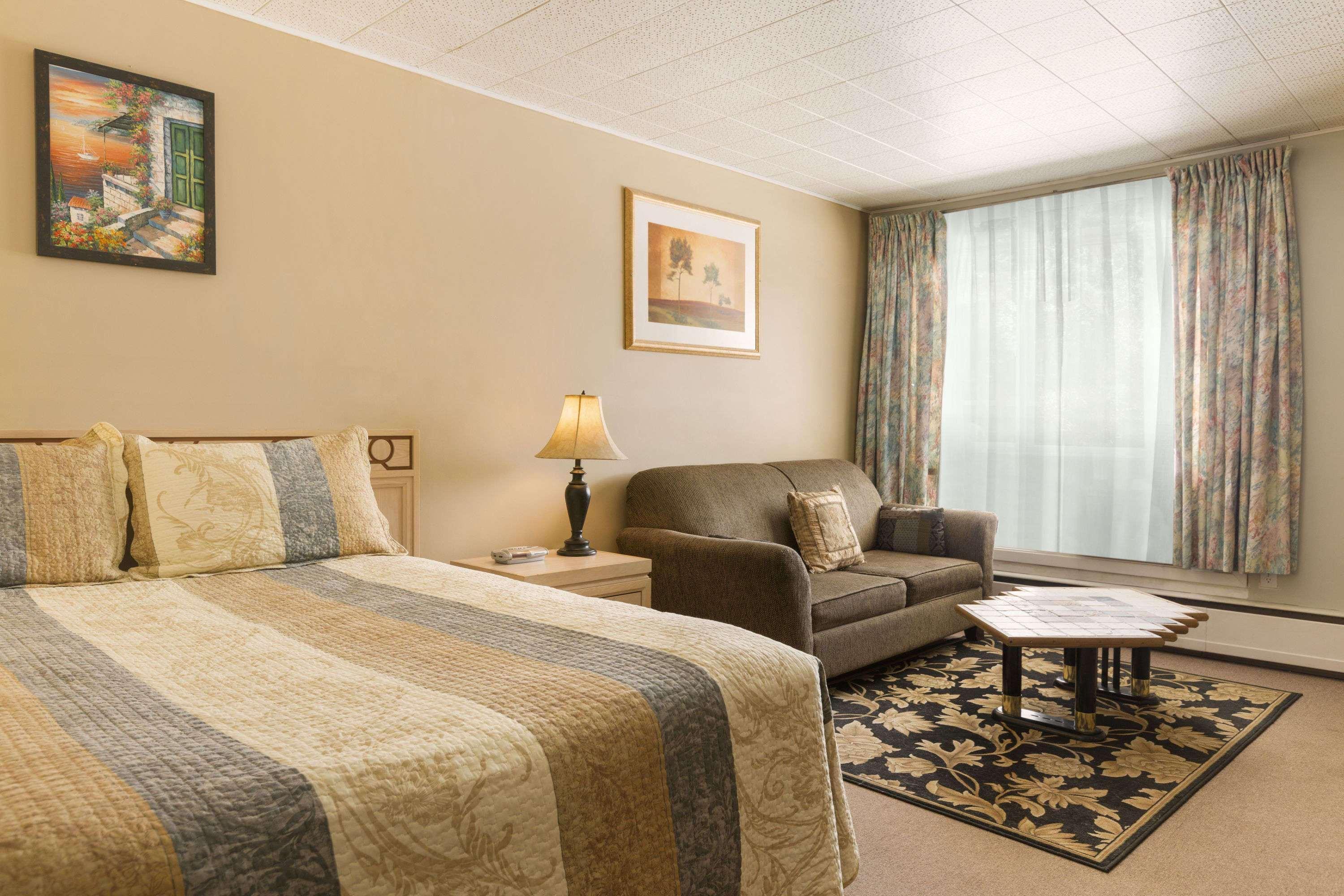 Travel Inn Cochrane Eksteriør billede