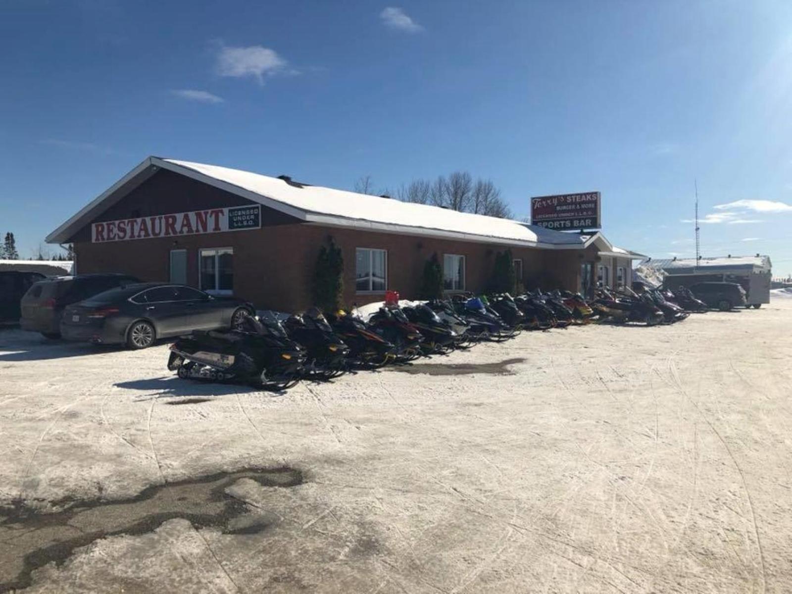 Travel Inn Cochrane Eksteriør billede